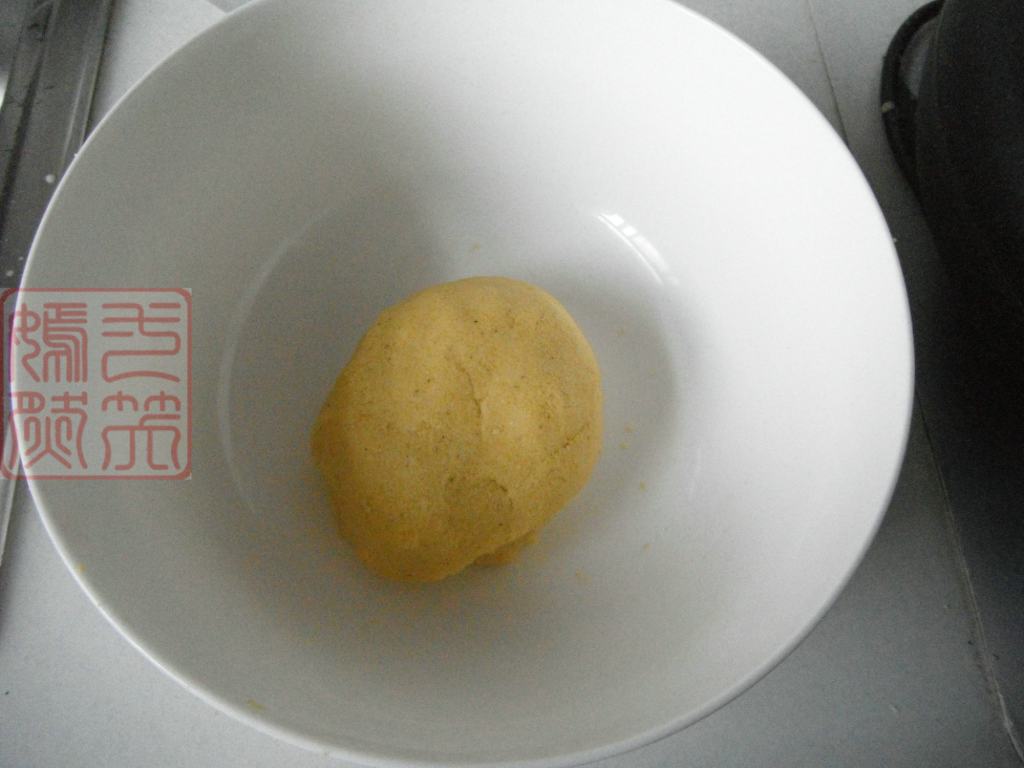 铁锅炖鱼贴饼子的做法，铁锅炖鱼贴饼子怎么做好吃